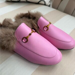 Elegant Pink Fur-Trimmed Loafers